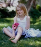 Dakota Fanning : ti4u_df_083005g8.jpg