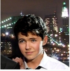 Damian McGinty : damian-mcginty-1322690807.jpg