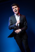 Damian McGinty : damian-mcginty-1445746801.jpg