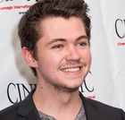 Damian McGinty : damian-mcginty-1570895270.jpg