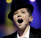 Damian McGinty : damianmcginty_1228150064.jpg