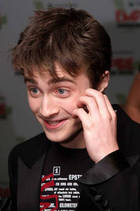 Daniel Radcliffe : daniel_radcliffe_1246553119.jpg