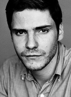 Daniel Brhl : danielbruehl_1234799000.jpg