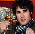 Darren Criss : darren-criss-1331052412.jpg