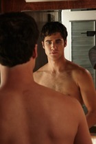 Darren Criss : darren-criss-1331085383.jpg