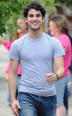 Darren Criss : darren-criss-1332974591.jpg