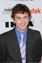 Daryl Sabara : daryl-sabara-1317240716.jpg
