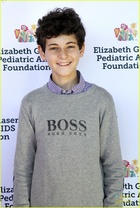 David Mazouz : david-mazouz-1412131816.jpg