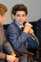 David Mazouz : david-mazouz-1430351132.jpg