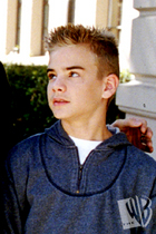 David Gallagher : pic231.jpg