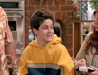 David Henrie : dah-raven219_50.jpg