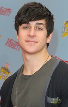 David Henrie : david-henrie-1357349815.jpg