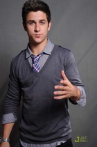 David Henrie : david-henrie-1357349849.jpg