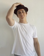 David Henrie : david-henrie-1357350224.jpg