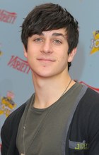 David Henrie : david-henrie-1372449409.jpg