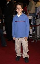 David Henrie : david_henrie_1212080436.jpg