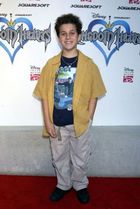 David Henrie : david_henrie_1212080441.jpg