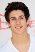 David Henrie : david_henrie_1218159846.jpg