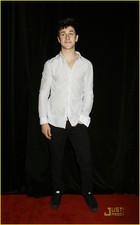 David Henrie : david_henrie_1251481442.jpg