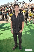 David Henrie : david_henrie_1298412922.jpg