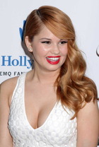 Debby Ryan : debby-ryan-1396180436.jpg