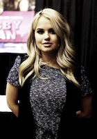 Debby Ryan : debby-ryan-1452145329.jpg