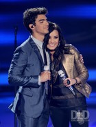 Demi Lovato : TI4U_u1290713959.jpg