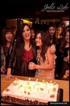 Demi Lovato : TI4U_u1297726724.jpg