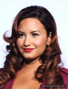 Demi Lovato : demi-lovato-1321027530.jpg