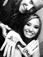 Demi Lovato : demi-lovato-1322848492.jpg