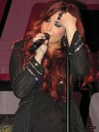 Demi Lovato : demi-lovato-1323661538.jpg