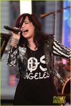 Demi Lovato : demi-lovato-1366130875.jpg