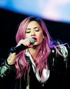 Demi Lovato : demi-lovato-1396793342.jpg