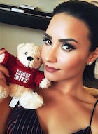 Demi Lovato : demi-lovato-1447626089.jpg