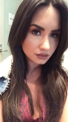 Demi Lovato : demi-lovato-1484810010.jpg