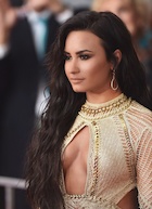 Demi Lovato : demi-lovato-1487035393.jpg