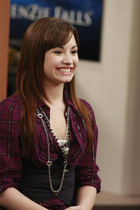 Demi Lovato : demi_lovato_1227755360.jpg