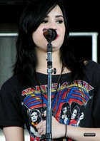 Demi Lovato : demi_lovato_1251088073.jpg