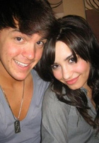 Demi Lovato : demi_lovato_1259349680.jpg