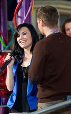 Demi Lovato : demi_lovato_1261681649.jpg