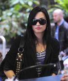 Demi Lovato : demi_lovato_1268412923.jpg