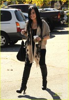 Demi Lovato : demi_lovato_1296338045.jpg