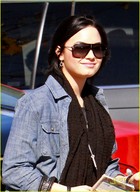 Demi Lovato : demi_lovato_1296591113.jpg