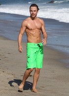 Derek Hough : derek-hough-1342553715.jpg