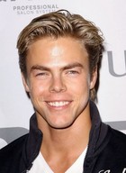 Derek Hough : derek-hough-1351805658.jpg