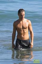 Derek Hough : derek-hough-1351979804.jpg