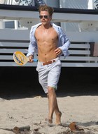 Derek Hough : derek-hough-1357754425.jpg