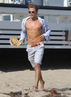 Derek Hough : derek-hough-1357754425.jpg