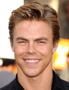 Derek Hough : derek-hough-1364887716.jpg