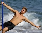 Derek Hough : derek-hough-1376586085.jpg